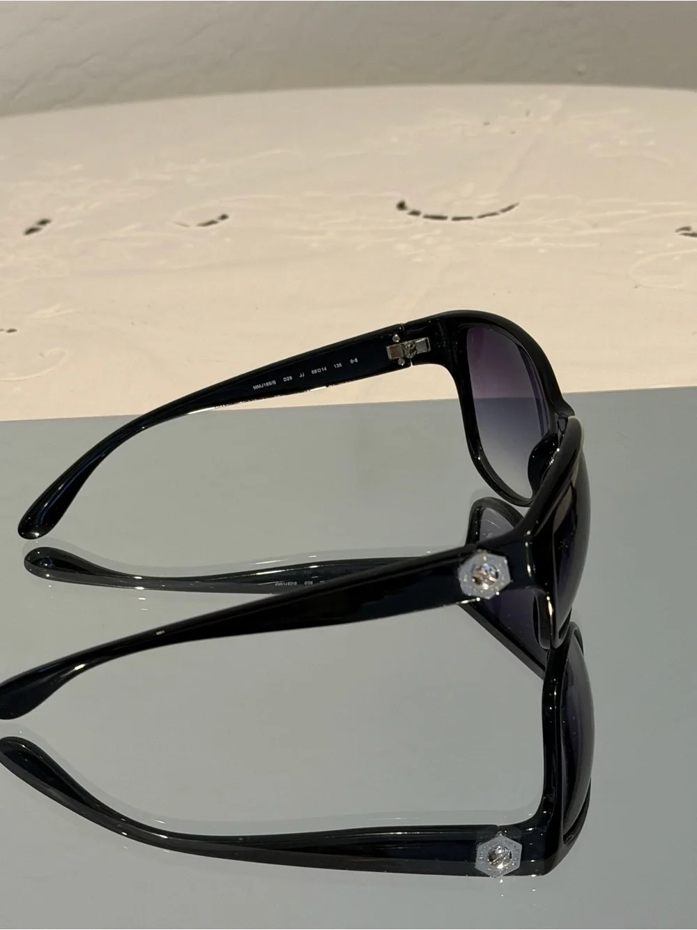 Marc By Marc Jacobs Black Cat-Eye Sunglasses with Gradient Blue-Gray Lenses